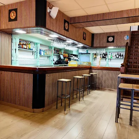 Urbión La Fonda Desde 1966 Casa de hóspedes